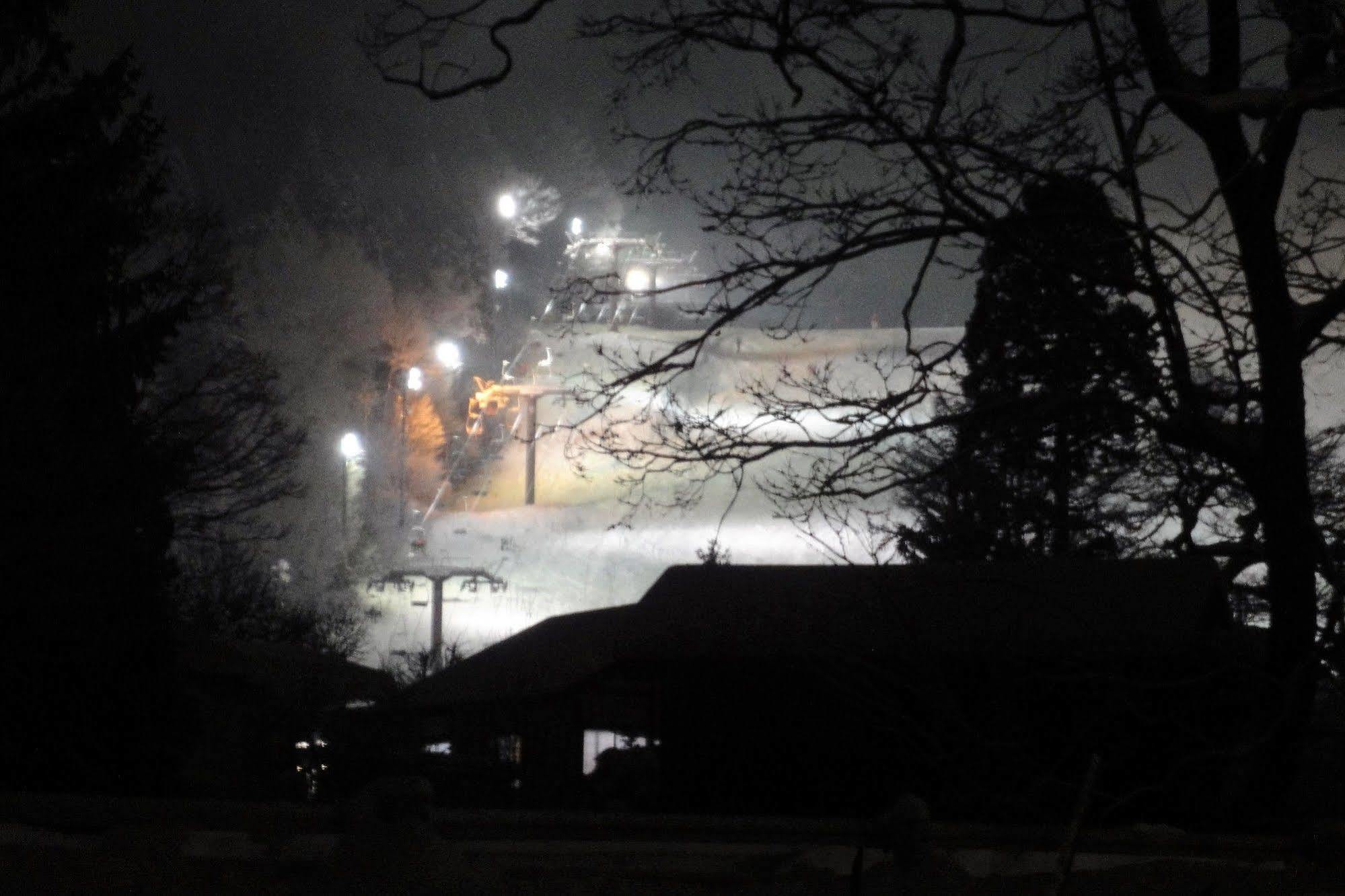 Hakuba Glad Inn Ebisuya Exteriér fotografie